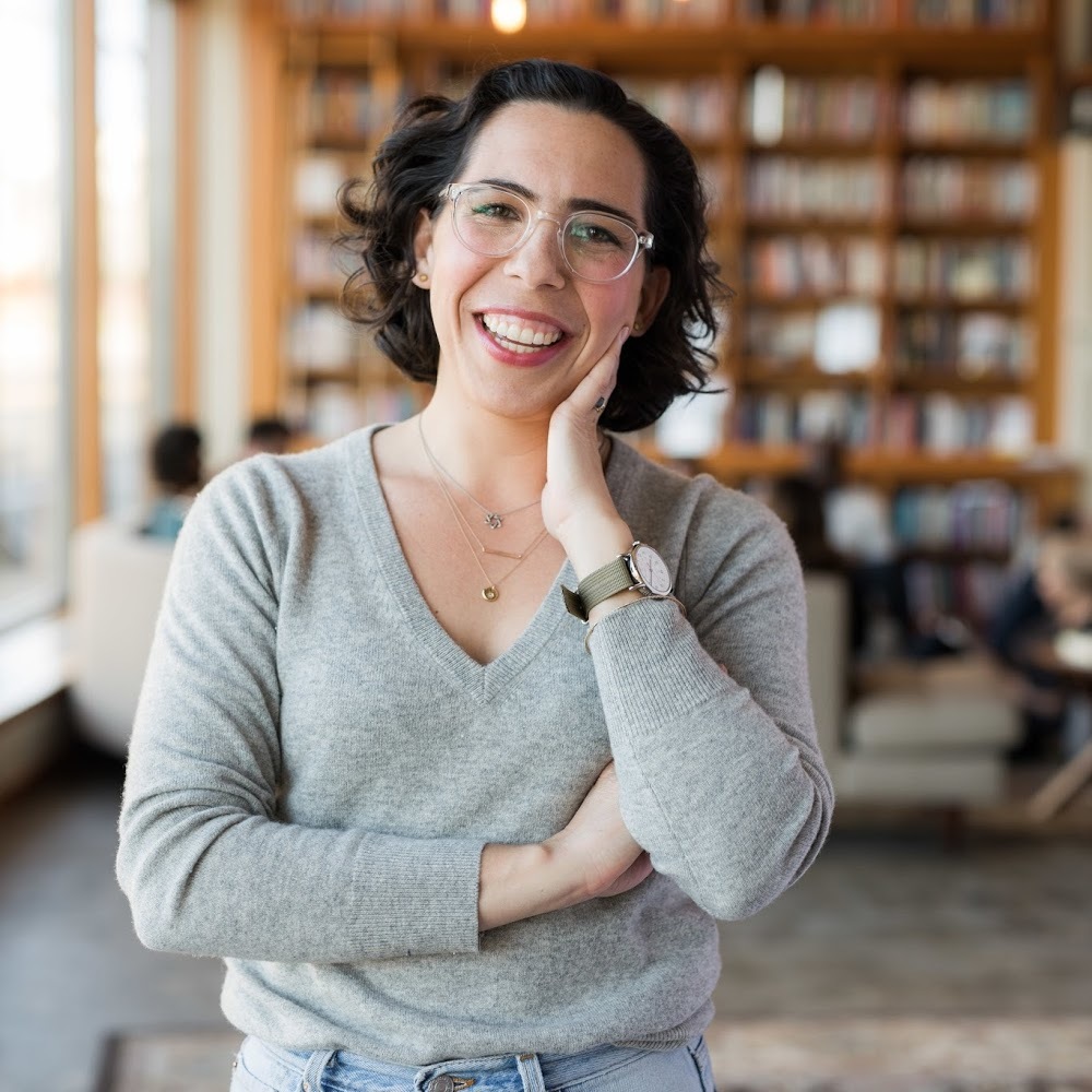 Meet your Posher, Danya